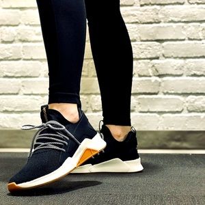 Reebok GURESU 2.0 TRAINING Sneaker | Size 9.5